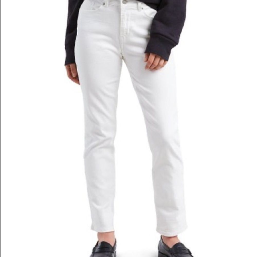 Levi's San Francisco White Straight-Leg Jeans Size 27